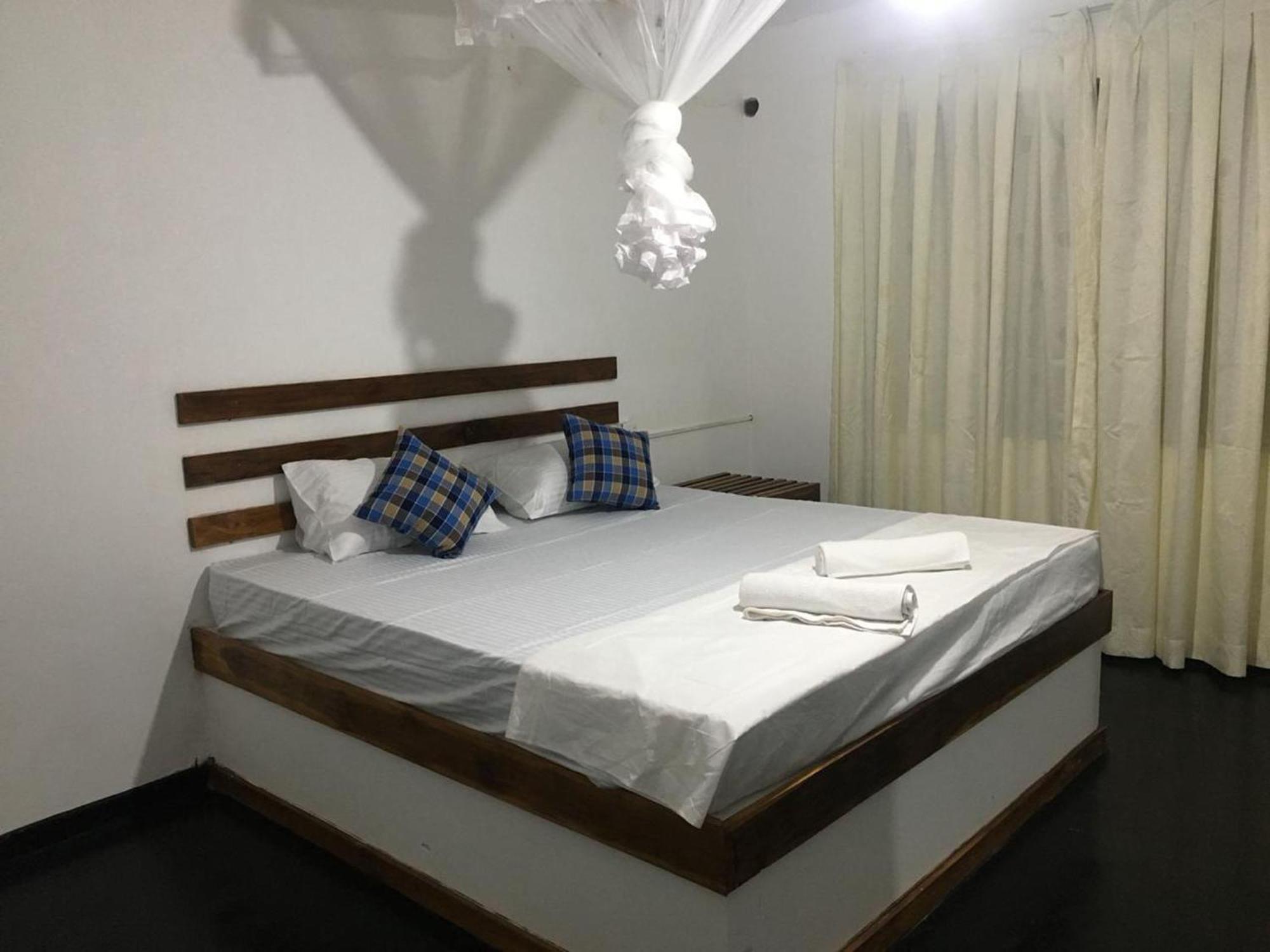 Wild Eagle Safari Resort 达瓦拉维 外观 照片